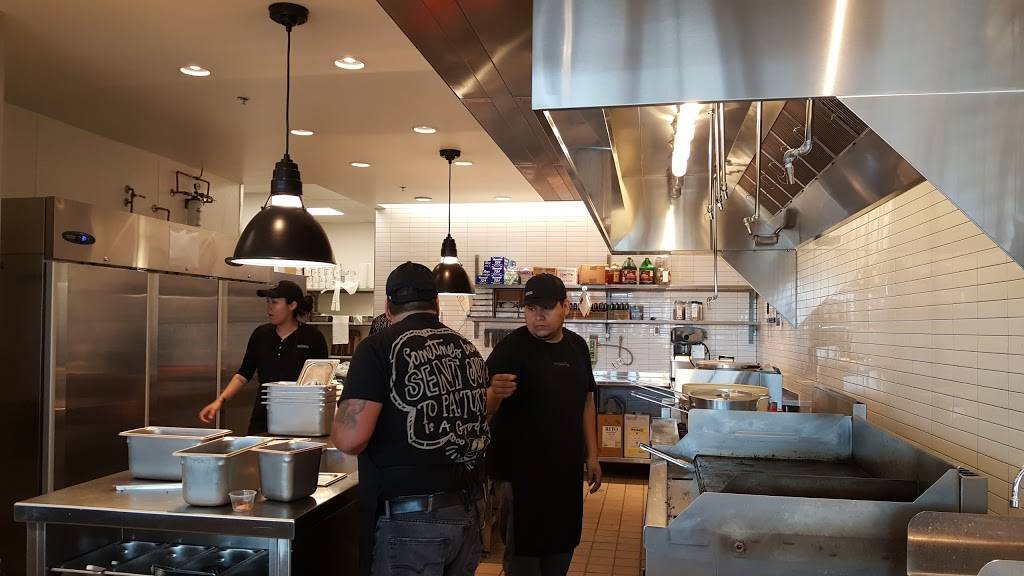 Chipotle Mexican Grill | restaurant | 15040 Kensington Park Dr, Tustin, CA 92782, USA | 7142597739 OR +1 714-259-7739