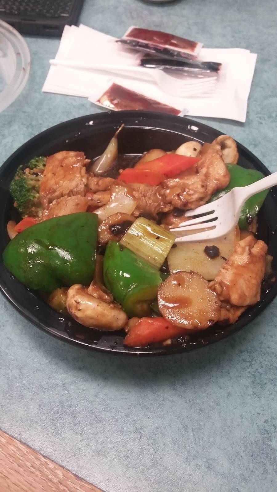 Wok Terminal | meal delivery | 156 The Queensway, Etobicoke, ON M8Y 1J2, Canada | 4162550505 OR +1 416-255-0505