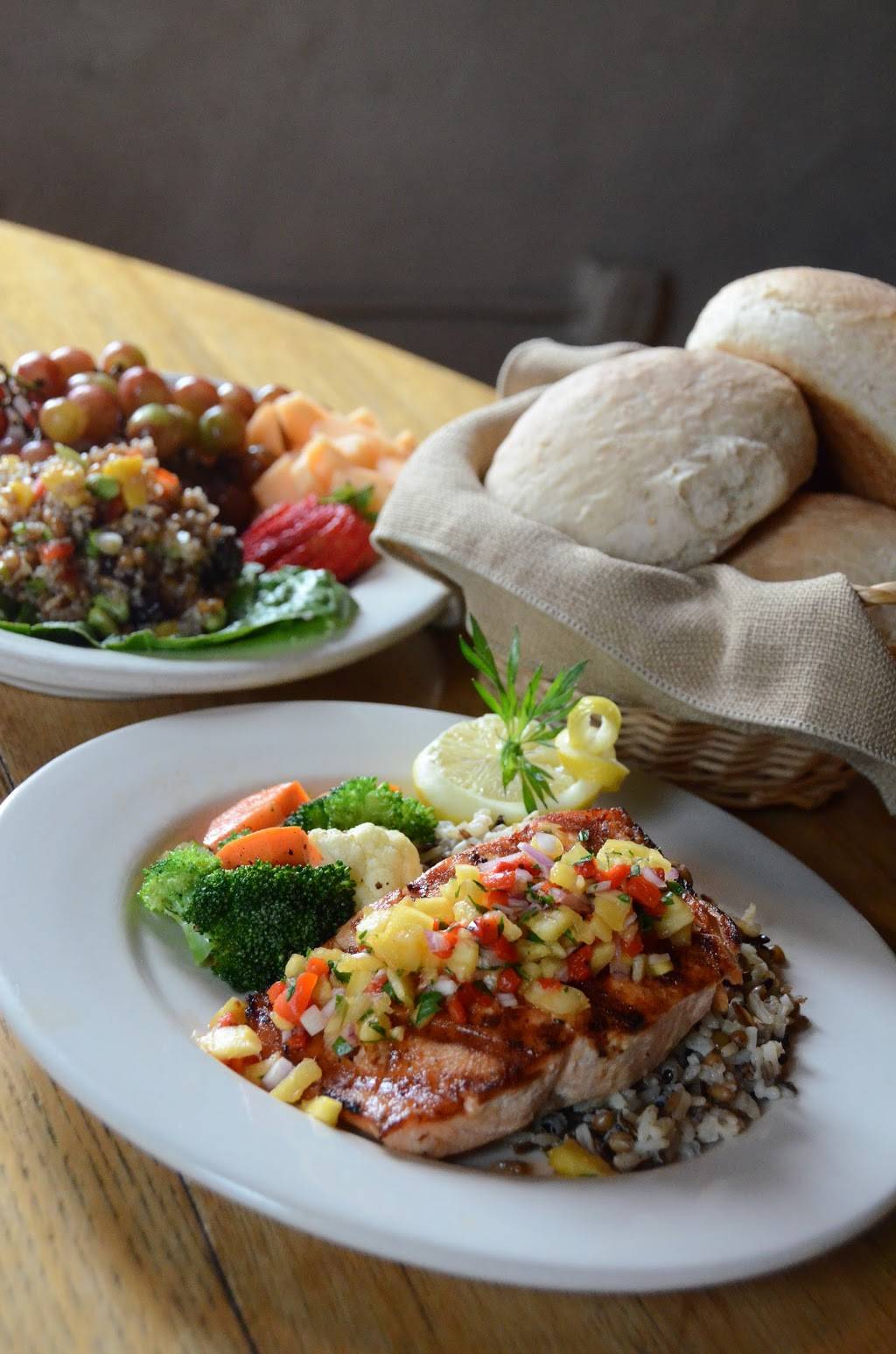 The Old Feed Mill | restaurant | 114 Cramer St, Mazomanie, WI 53560, USA | 6087954909 OR +1 608-795-4909