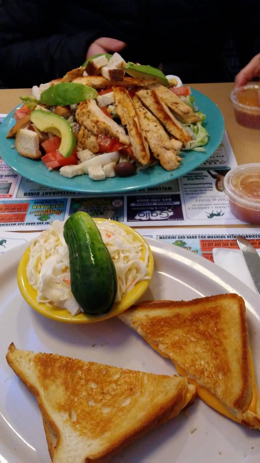 Olympic Diner | restaurant | 195 US-6, Mahopac, NY 10541, USA | 8456280876 OR +1 845-628-0876