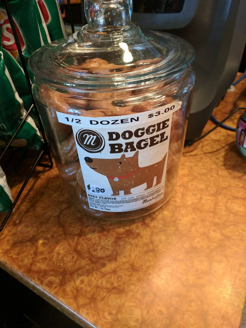 Manhattan Bagel | cafe | 297 Route 72 W, Manahawkin, NJ 08050, USA | 6099781788 OR +1 609-978-1788