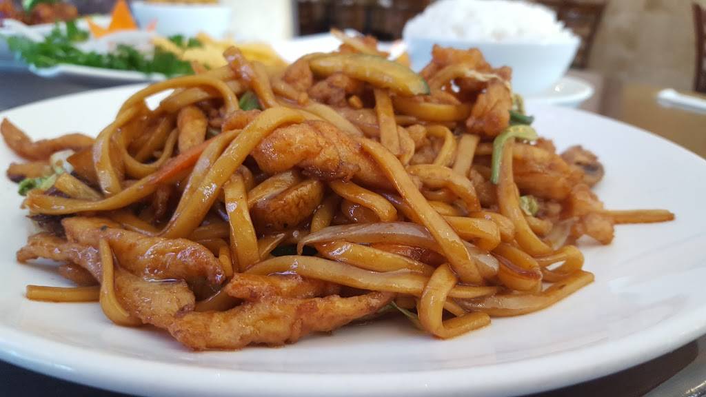 Bamboo Terrace | restaurant | 3101 W Broadway #101, Columbia, MO 65203, USA | 5738865555 OR +1 573-886-5555