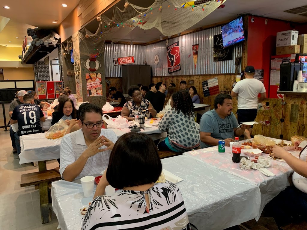 LA Crawfish Katy | restaurant | 569 Mason Rd #102, Katy, TX 77450, USA | 3462515902 OR +1 346-251-5902