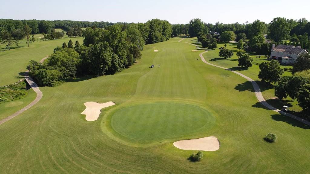 Greensboro National Golf Club | restaurant | 330 Niblick Dr, Summerfield, NC 27358, USA | 3363421113 OR +1 336-342-1113