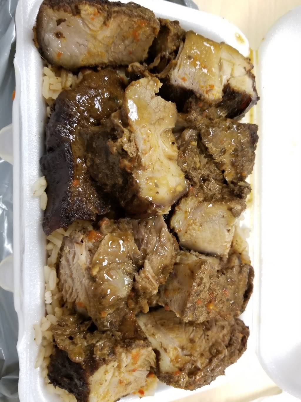 Island Palace Restaurant | restaurant | 1125 Dundas St E, Mississauga, ON L4Y 2C4, Canada | 4378872860 OR +1 437-887-2860