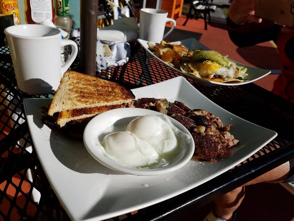 Home Plate on the Trail | restaurant | 234 Douglas Ave, Dunedin, FL 34698, USA | 7279539812 OR +1 727-953-9812