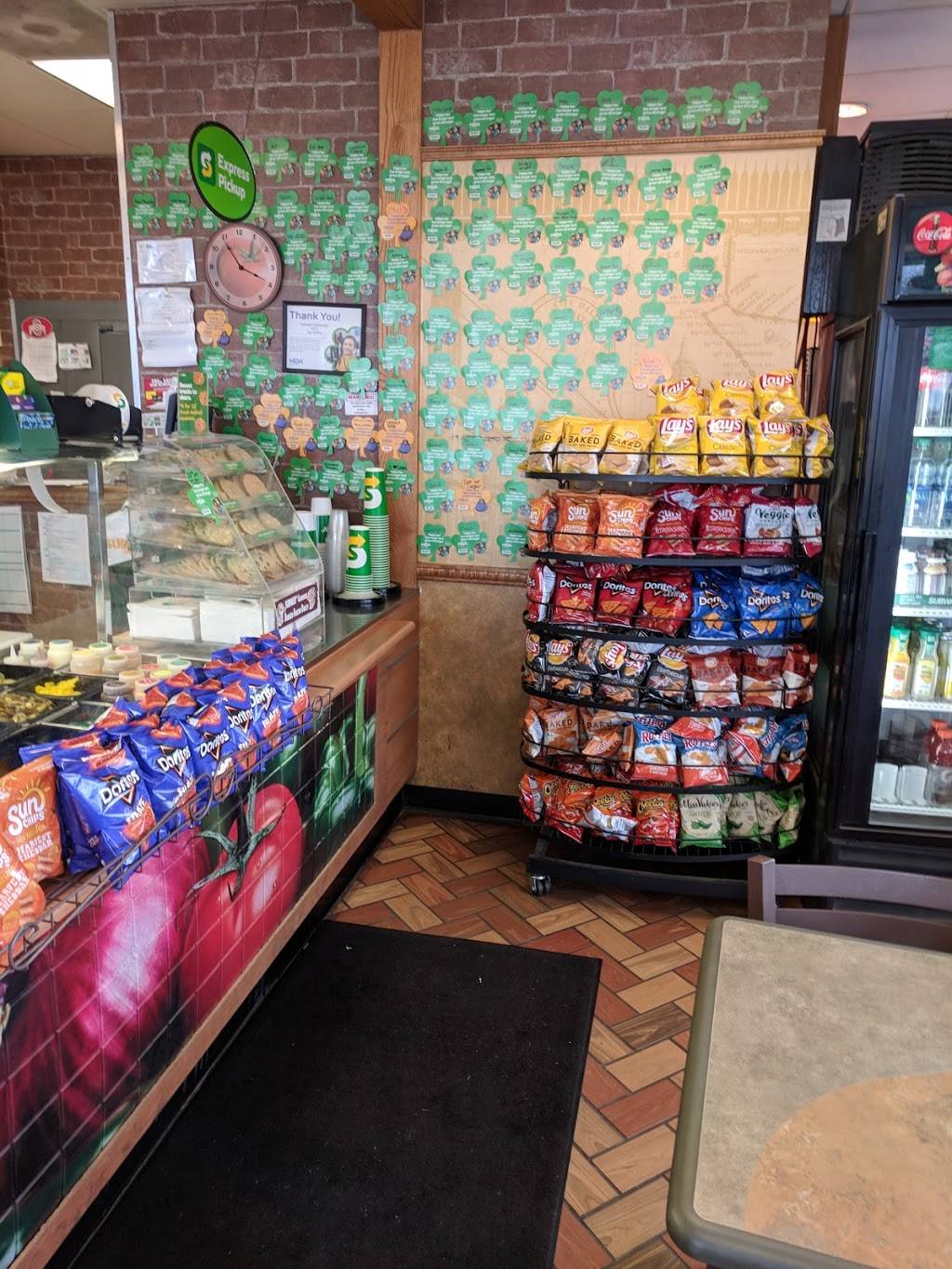 Subway Restaurants | restaurant | 14 S Williams St, Johnstown, OH 43031, USA | 7409672244 OR +1 740-967-2244