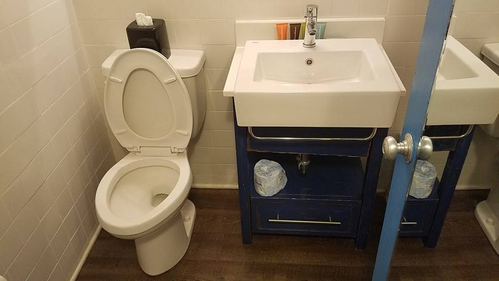 Postcard Inn On The Beach | restaurant | 6300 Gulf Blvd, St Pete Beach, FL 33706, USA | 8002378918 OR +1 800-237-8918