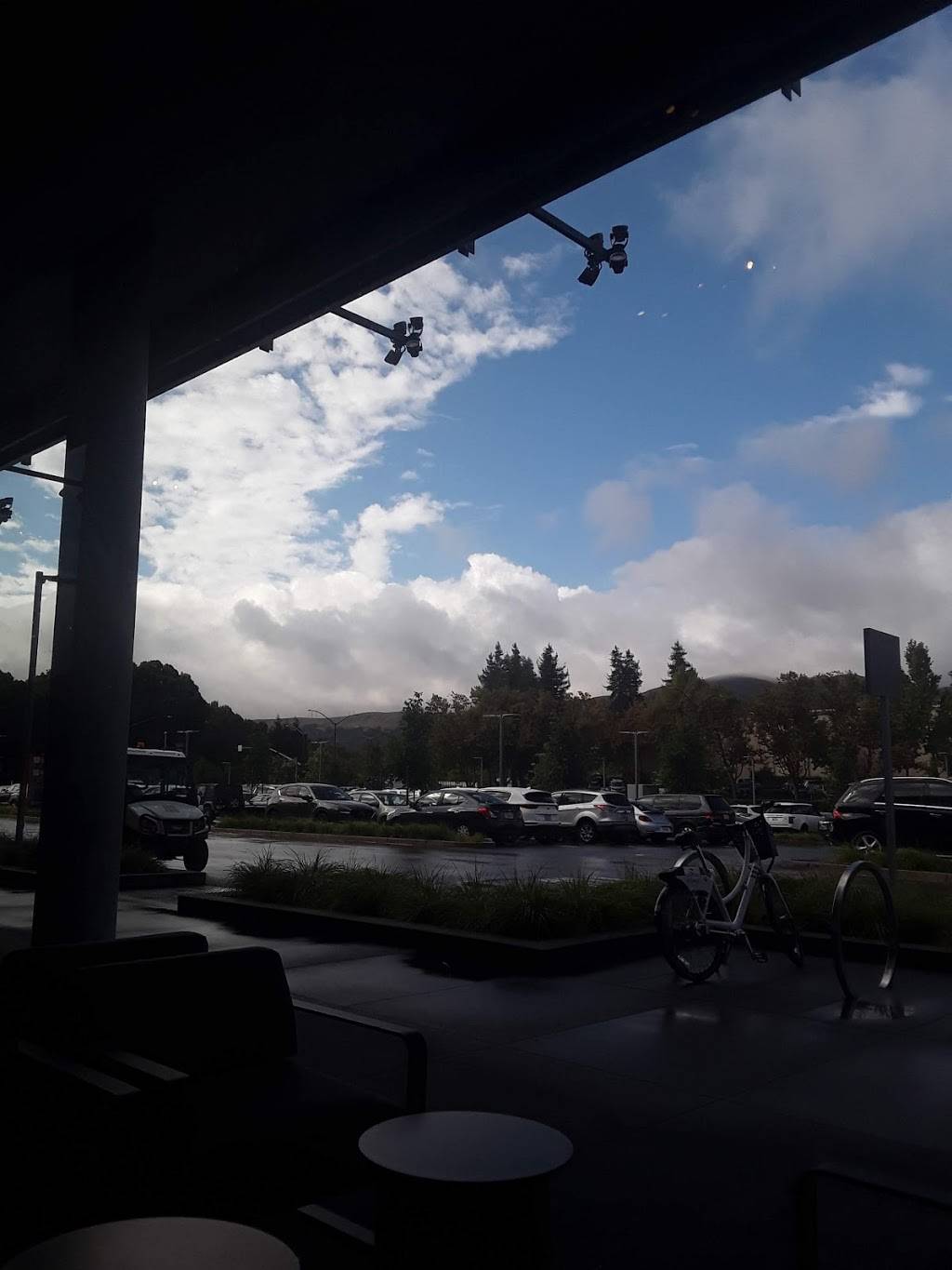 Starbucks | cafe | 6000 Bollinger Canyon Rd #1500, San Ramon, CA 94583, USA | 9255425008 OR +1 925-542-5008