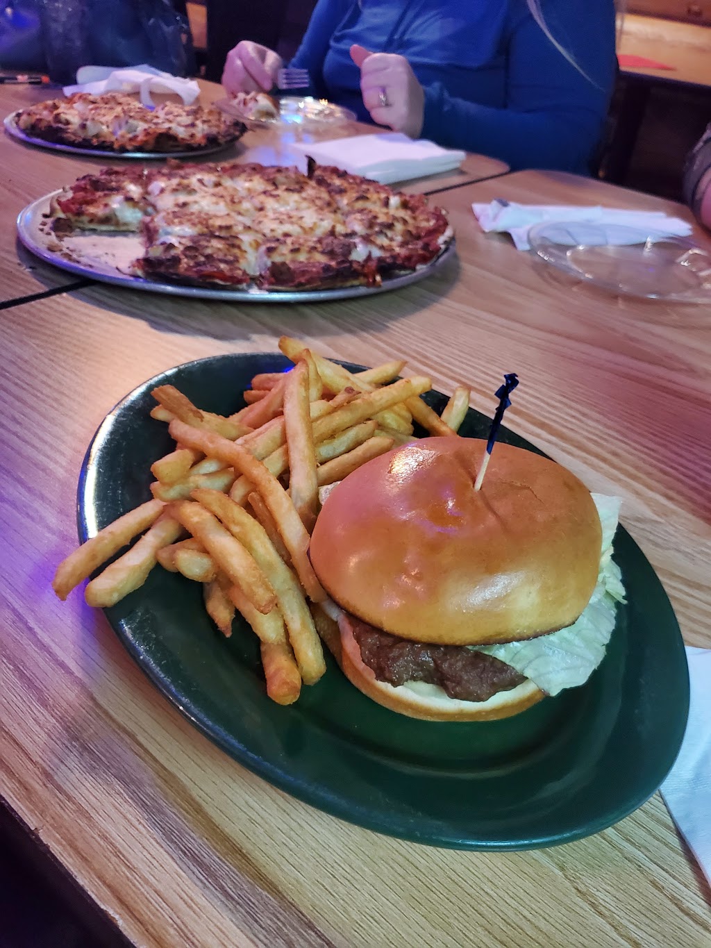 Hide Away Supper Club | restaurant | 8310 Joseph St, Babbitt, MN 55706, USA | 2188273749 OR +1 218-827-3749