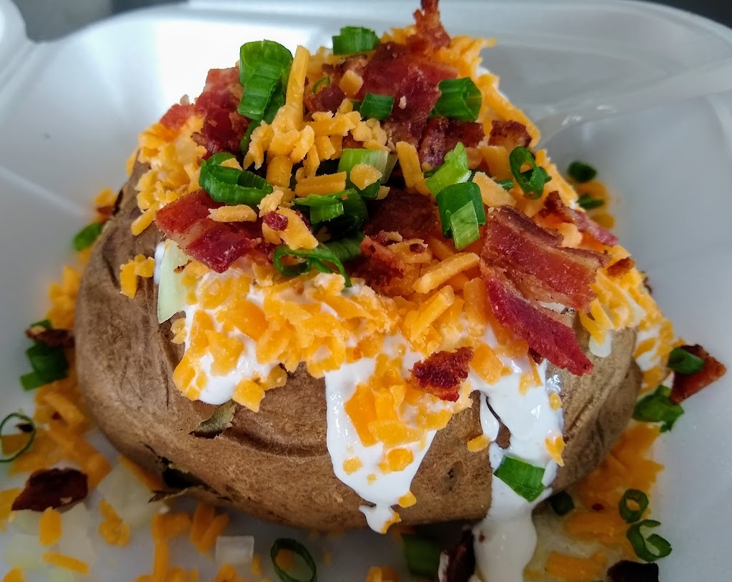 Barbis Place | cafe | 380 E Main St, Quartzsite, AZ 85346, USA | 9283222862 OR +1 928-322-2862