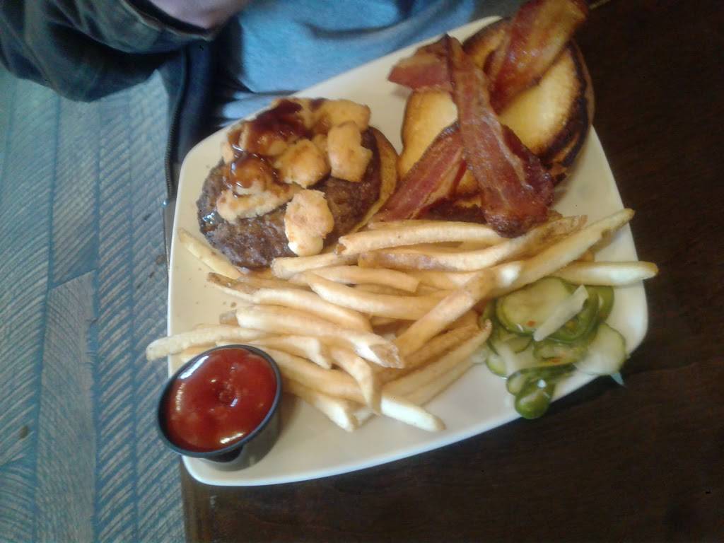 McGarrys Pub | restaurant | 5189 Main St E, Maple Plain, MN 55359, USA | 7634794031 OR +1 763-479-4031