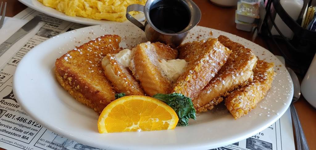 Kim and Steves Masthead Grill | restaurant | 3880 Post Rd, Warwick, RI 02886, USA | 4018840025 OR +1 401-884-0025