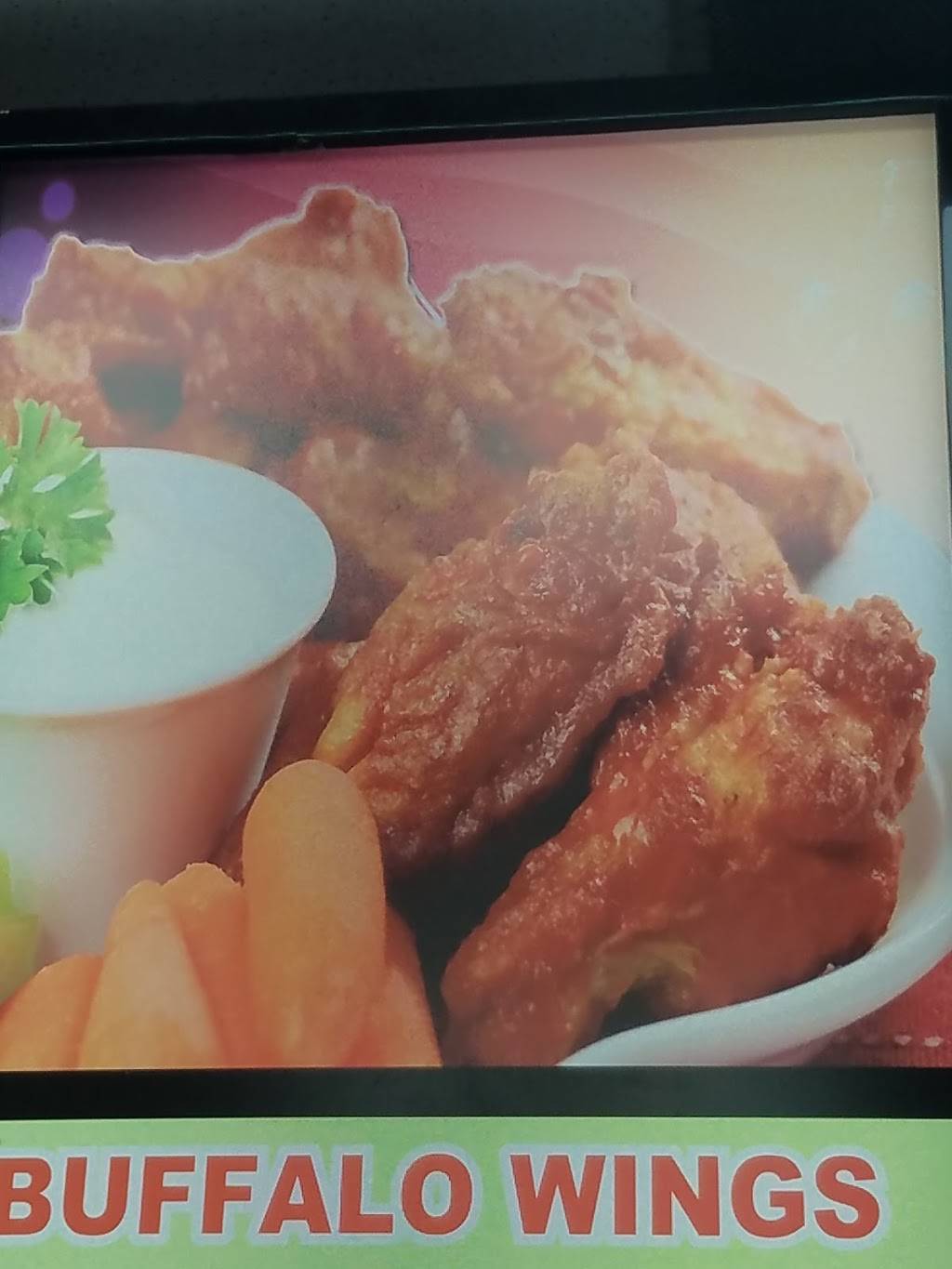 Danny’s Carry-Out | restaurant | 4408 St Barnabas Rd, Temple Hills, MD 20748, USA | 3018996688 OR +1 301-899-6688