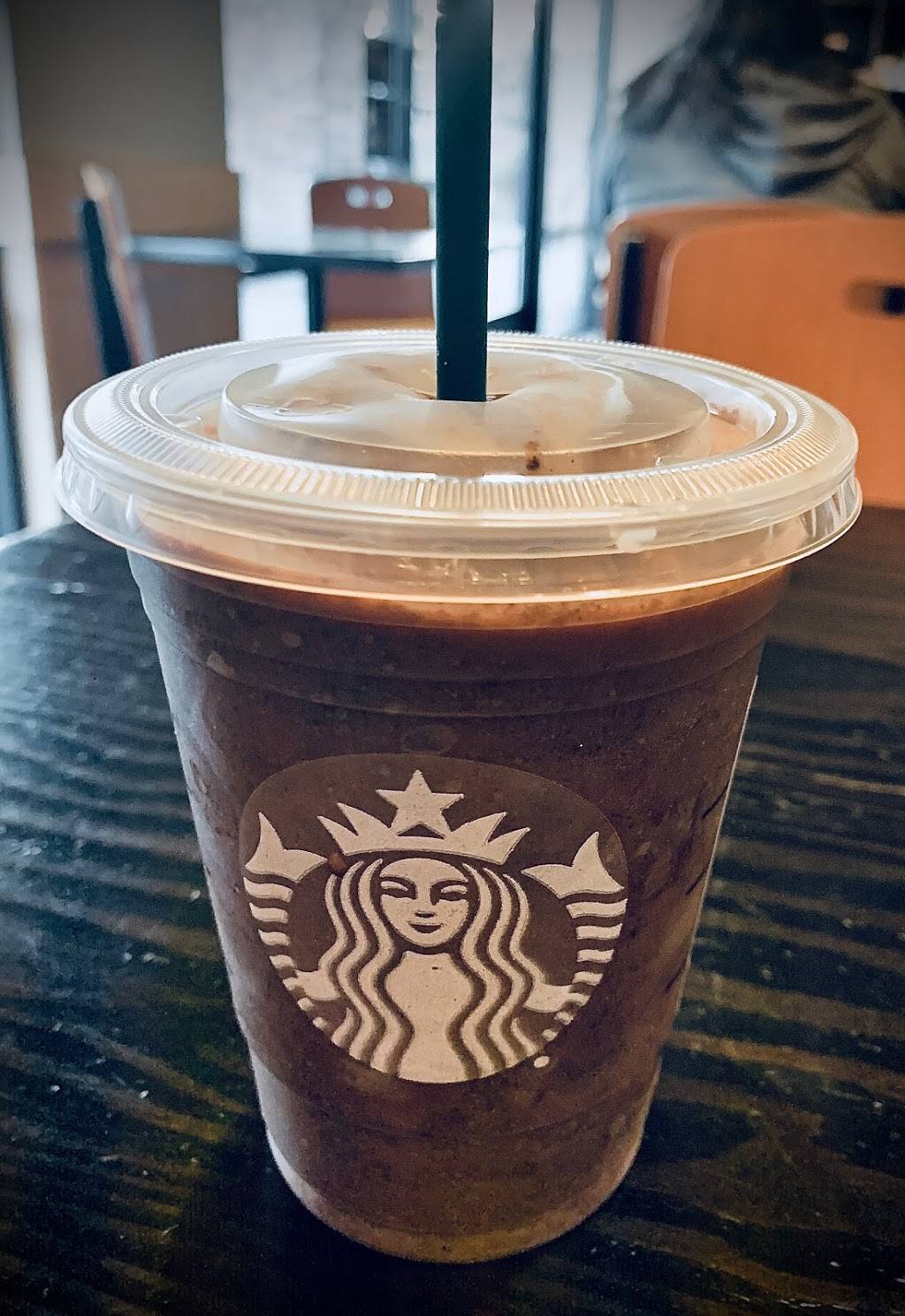 Starbucks | cafe | 6595 Collins Dr unit A, Moorpark, CA 93021, USA | 8055539270 OR +1 805-553-9270