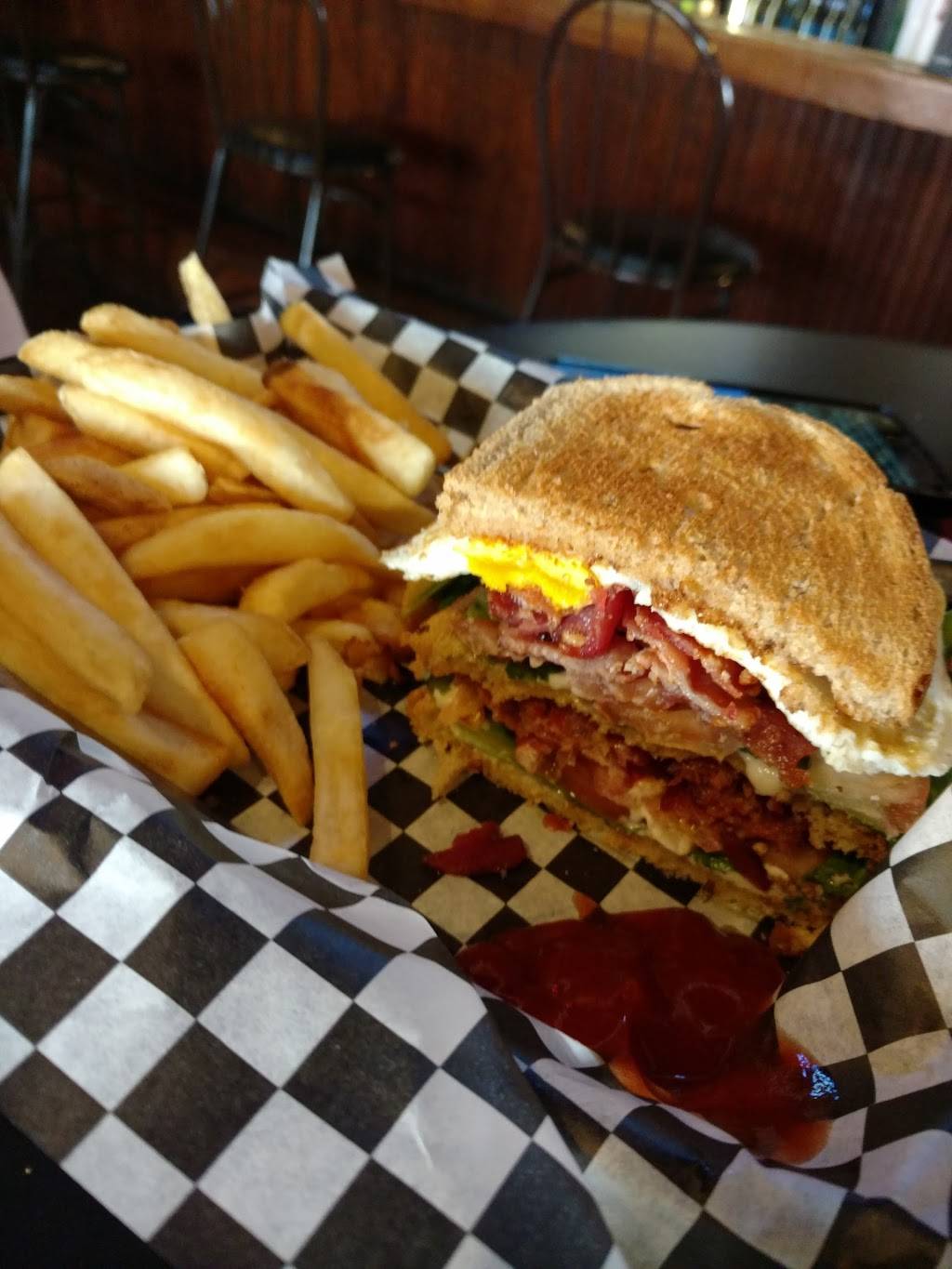 Maloneys Pub | restaurant | 408 Greenwell Ave, Cincinnati, OH 45238, USA | 5139223156 OR +1 513-922-3156