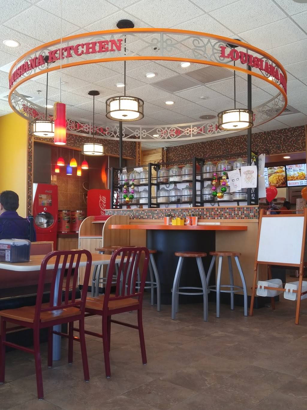 Popeyes Louisiana Kitchen | restaurant | 2850 S Alma School Rd, Chandler, AZ 85286, USA | 4808211815 OR +1 480-821-1815