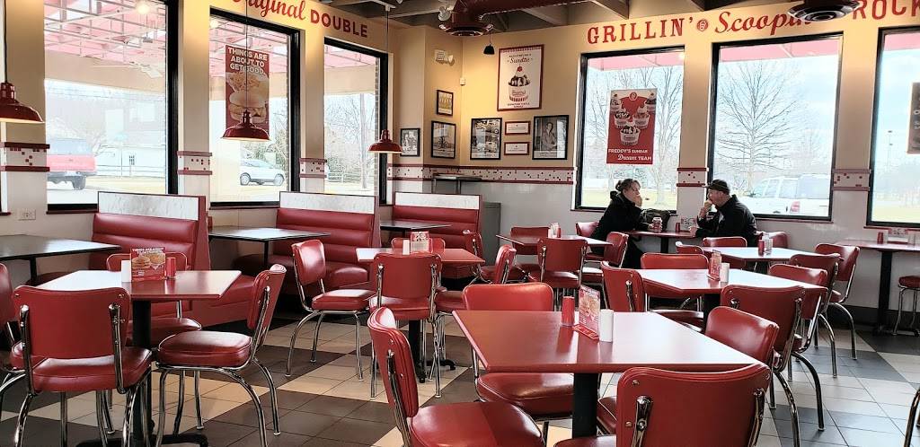 Freddys Frozen Custard & Steakburgers | restaurant | 3020 N Wooster Ave, Dover, OH 44622, USA | 3303642299 OR +1 330-364-2299