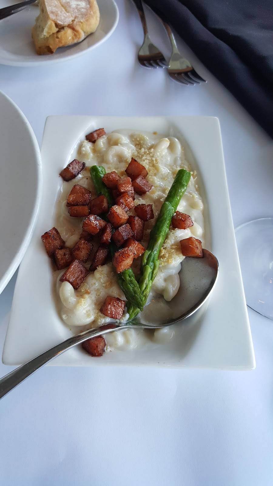 The Caprice | restaurant | 2000 Paradise Dr, Belvedere Tiburon, CA 94920, USA | 4154353400 OR +1 415-435-3400