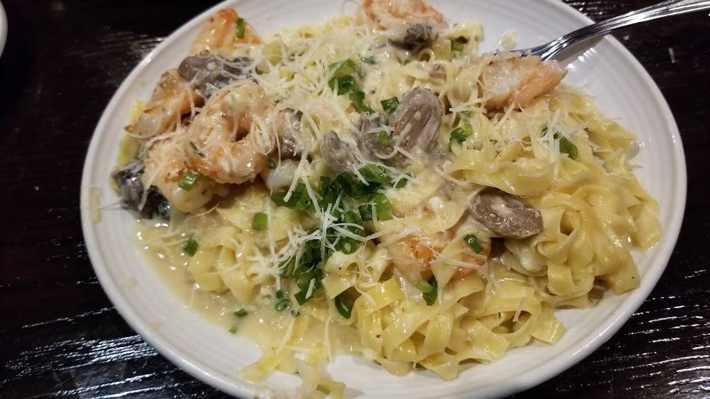 Carrabbas Italian Grill | restaurant | The Oaks Shopping Mall, 544 N Thompson Ln Ste E, Murfreesboro, TN 37129, USA | 6158906693 OR +1 615-890-6693