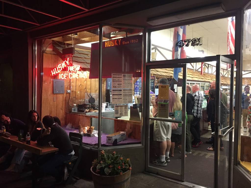 Husky Deli & Catering & Ice Cream | restaurant | 4721 California Ave SW, Seattle, WA 98116, USA | 2069372810 OR +1 206-937-2810