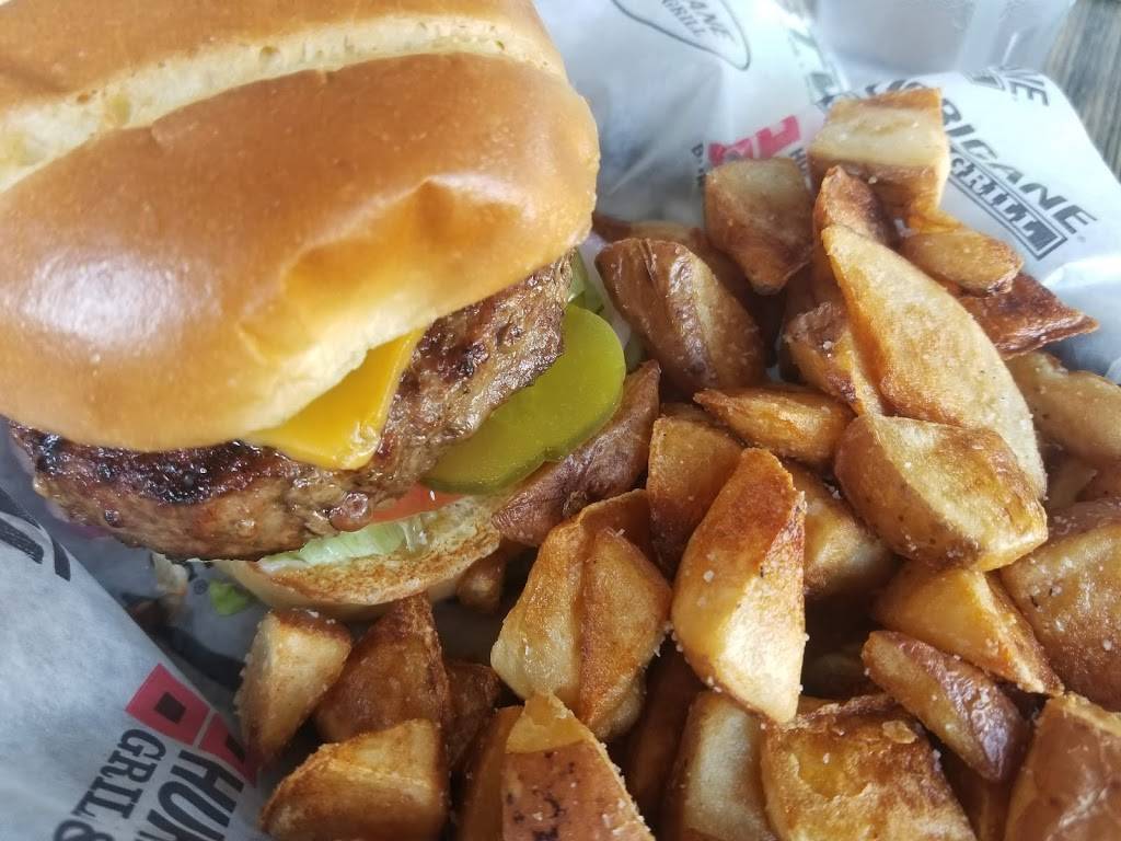 Hurricane Dockside Grill | restaurant | 3351 W Burleigh Blvd, Tavares, FL 32778, USA | 3525085137 OR +1 352-508-5137