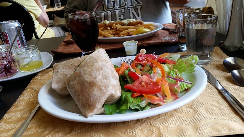 Normandale Century Inn and Restaurant | restaurant | 2326 Front Rd, Vittoria, ON N0E 1W0, Canada | 5194268345 OR +1 519-426-8345