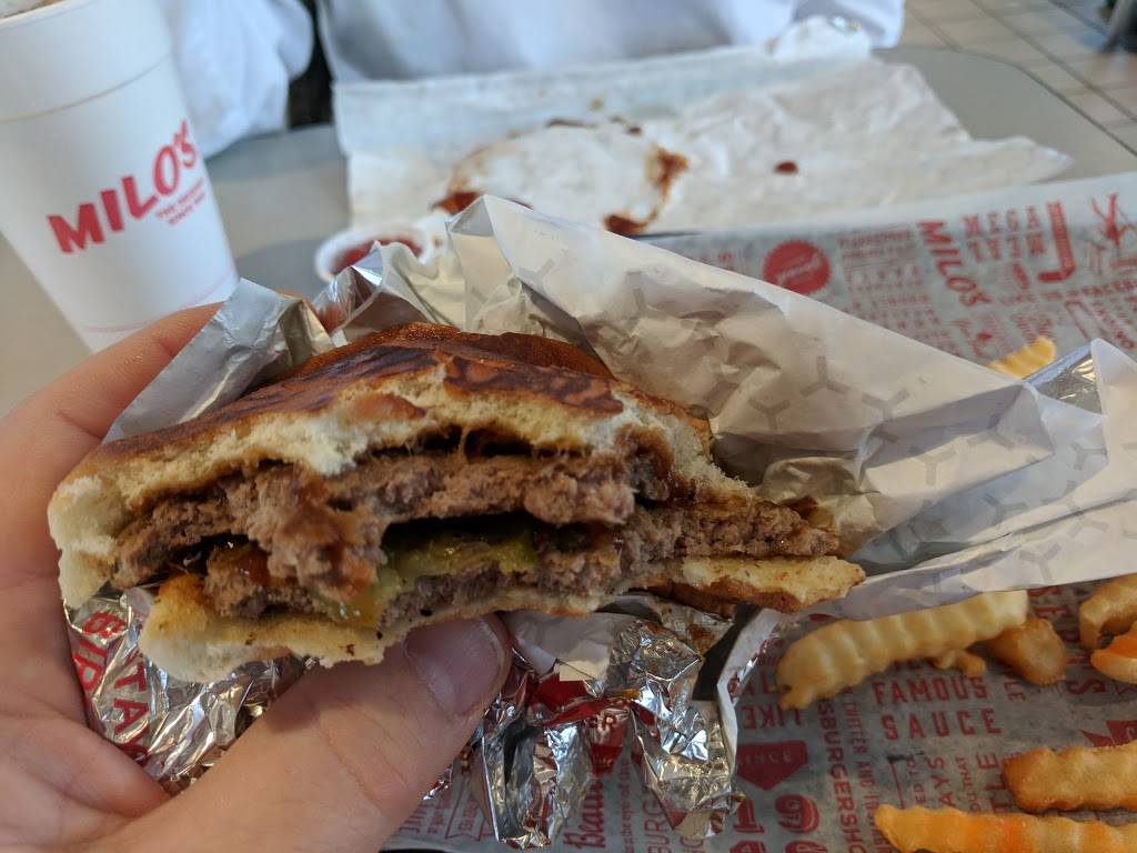 Milos Hamburgers | restaurant | 208 State Farm Pkwy, Homewood, AL 35209, USA | 2059458008 OR +1 205-945-8008