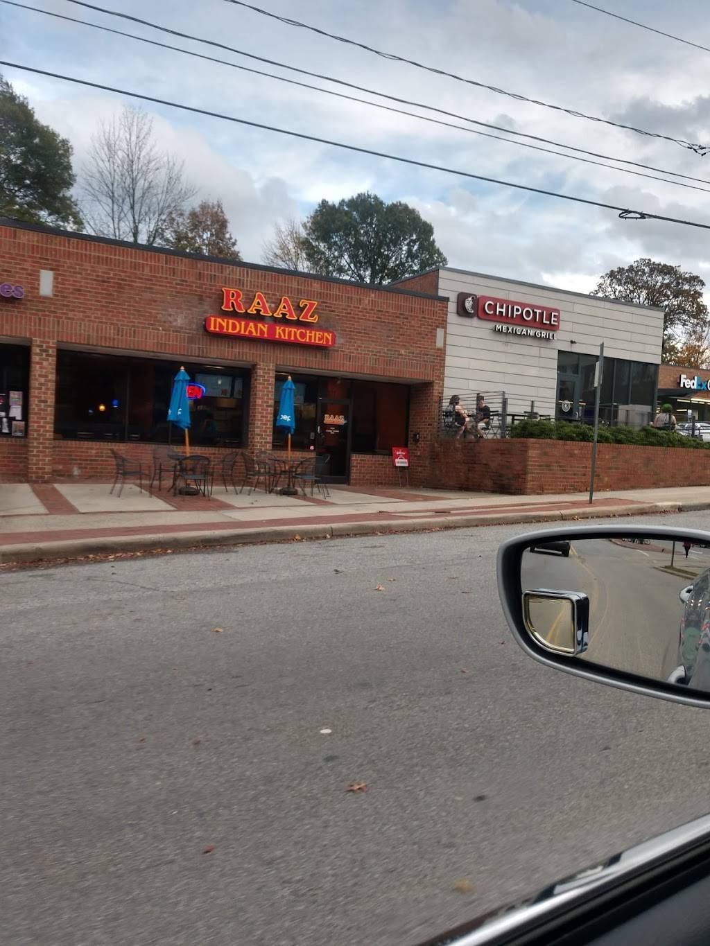 taaz Indian Kitchen | restaurant | 427 Tate St, Greensboro, NC 27403, USA | 3367630102 OR +1 336-763-0102