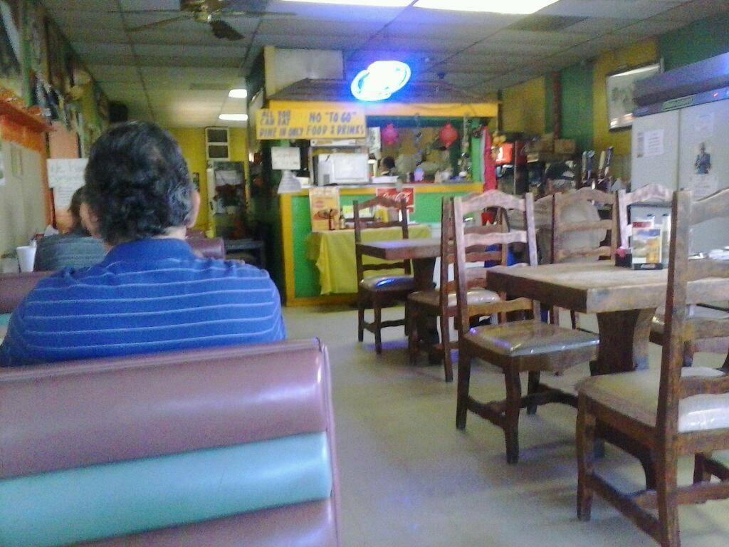 Los Lupes Dallas | restaurant | 1400 North, S Riverfront Blvd, Dallas, TX 75207, USA | 2149393725 OR +1 214-939-3725