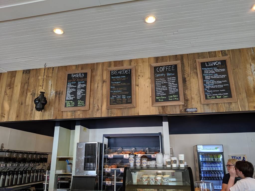 The Bagel Shop | restaurant | 3 Oak St, Beverly, MA 01915, USA | 9789696913 OR +1 978-969-6913