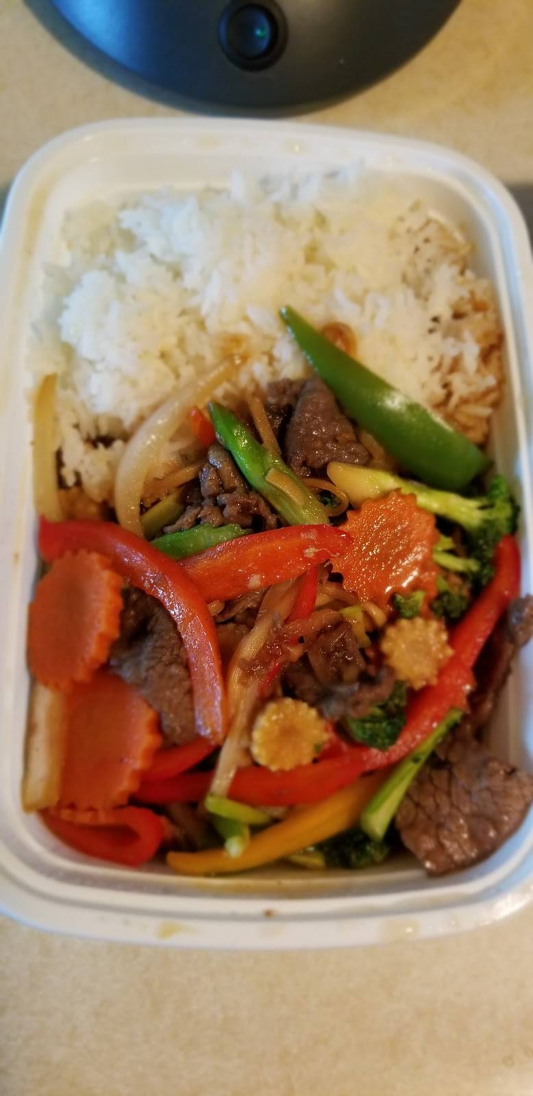 Jees Top5 Thai Food | restaurant | 3391 Fort St, Wyandotte, MI 48192, USA | 7342852333 OR +1 734-285-2333