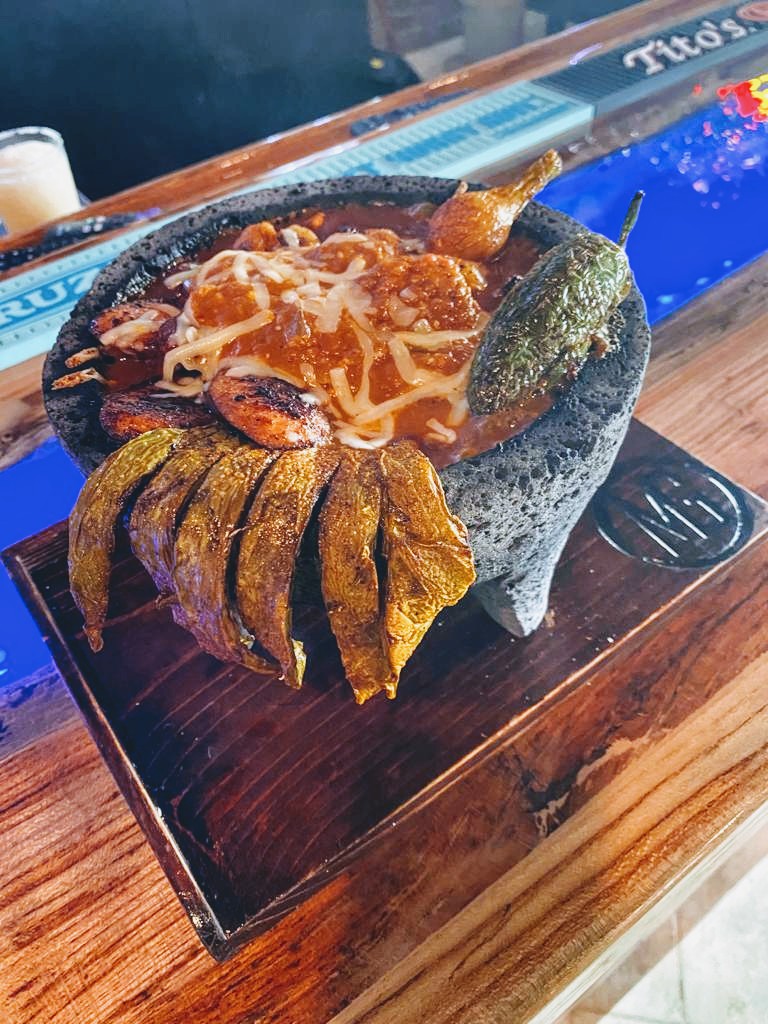 Azteca Mexican Grill | restaurant | 3610 Desiard Street, Monroe, LA 71203, USA | 3186053673 OR +1 318-605-3673