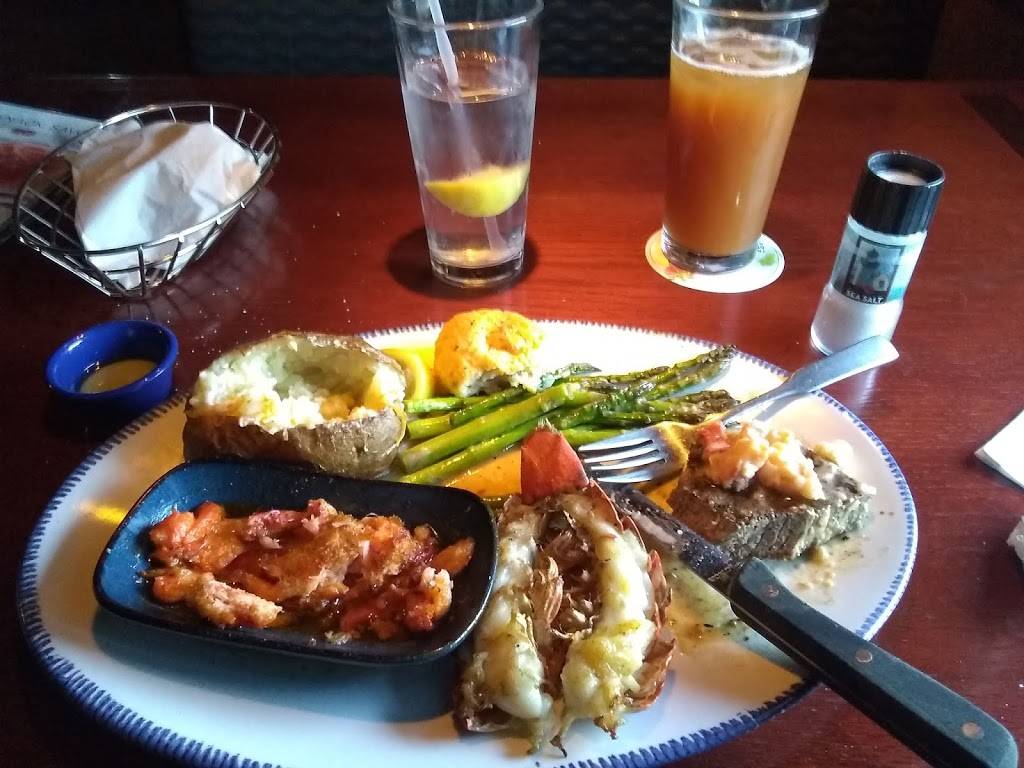 Red Lobster | restaurant | 2810 N 75th Ave, Phoenix, AZ 85035, USA | 6232453020 OR +1 623-245-3020