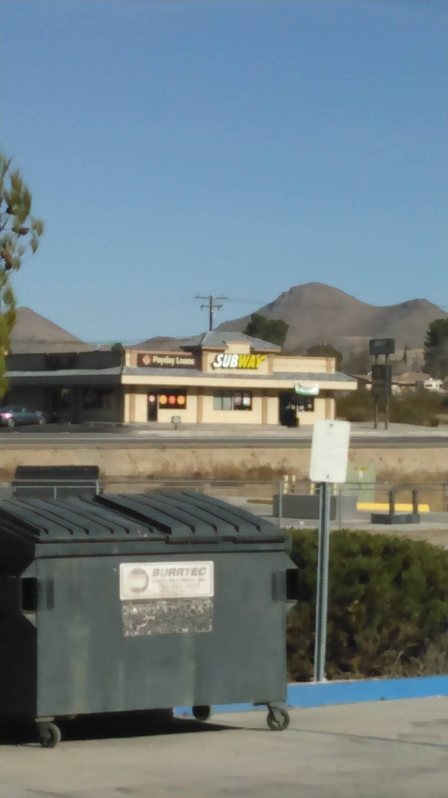 Subway | restaurant | 18768 Outer Hwy 18 N #210, Apple Valley, CA 92307, USA | 7609462297 OR +1 760-946-2297