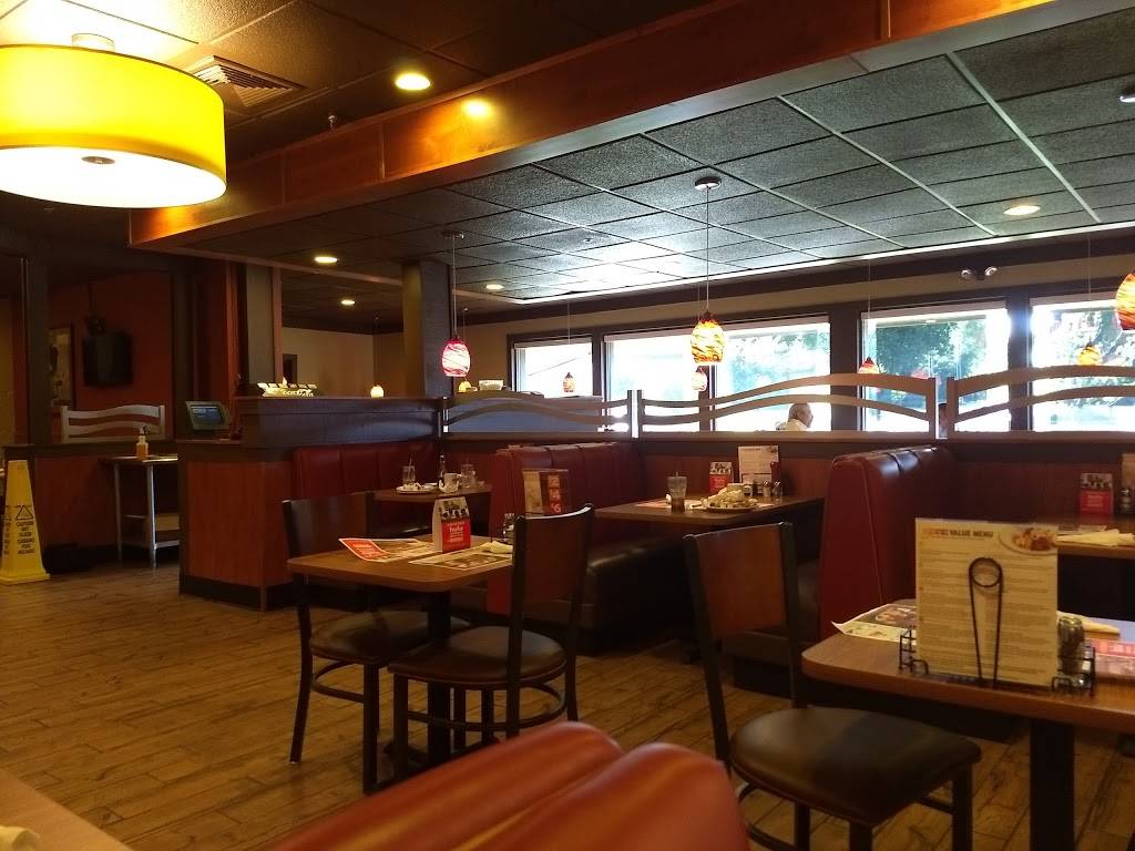 Dennys | restaurant | 1949 Nicholasville Rd, Lexington, KY 40503, USA | 8592777150 OR +1 859-277-7150