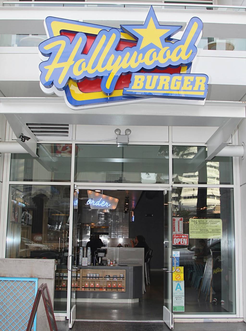 Hollywood Burger | restaurant | 6250 Hollywood Blvd, Los Angeles, CA 90028, USA | 3233785668 OR +1 323-378-5668