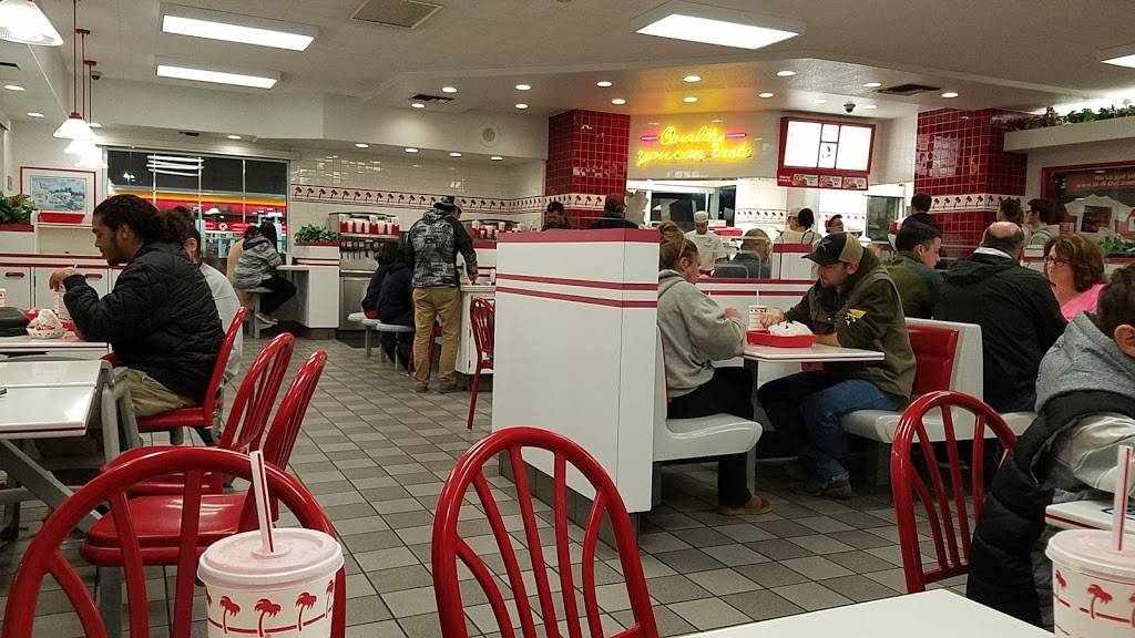 In-N-Out Burger | restaurant | 3501 Truxel Rd, Sacramento, CA 95834, USA | 8007861000 OR +1 800-786-1000