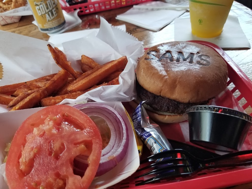 Sams Burger Joint | restaurant | 330 E Grayson St, San Antonio, TX 78215, USA | 2102232830 OR +1 210-223-2830