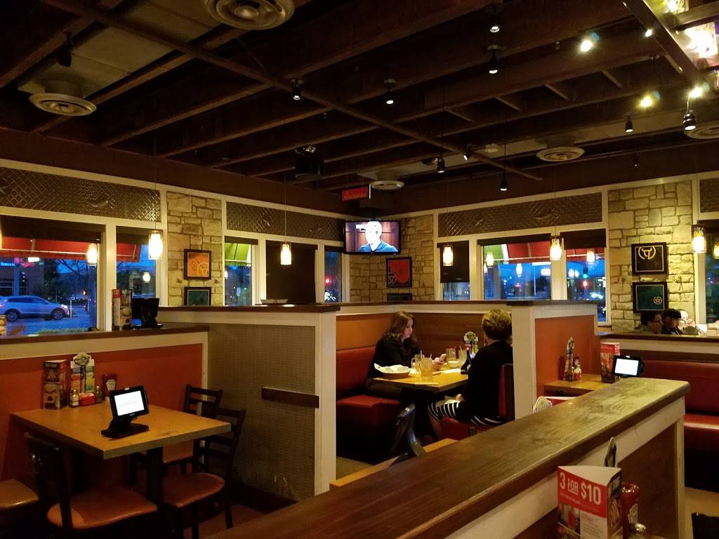 Chilis Grill & Bar | meal takeaway | 5809 Lone Tree Way, Antioch, CA 94531, USA | 9257545880 OR +1 925-754-5880