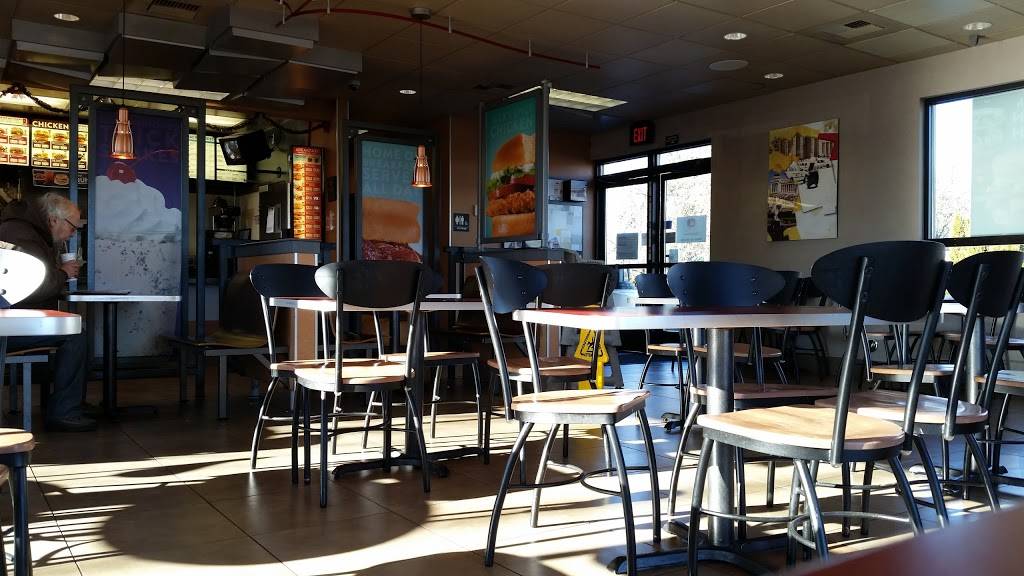 Jack in the Box | restaurant | 16022 Meridian E, Puyallup, WA 98375, USA | 2534350648 OR +1 253-435-0648