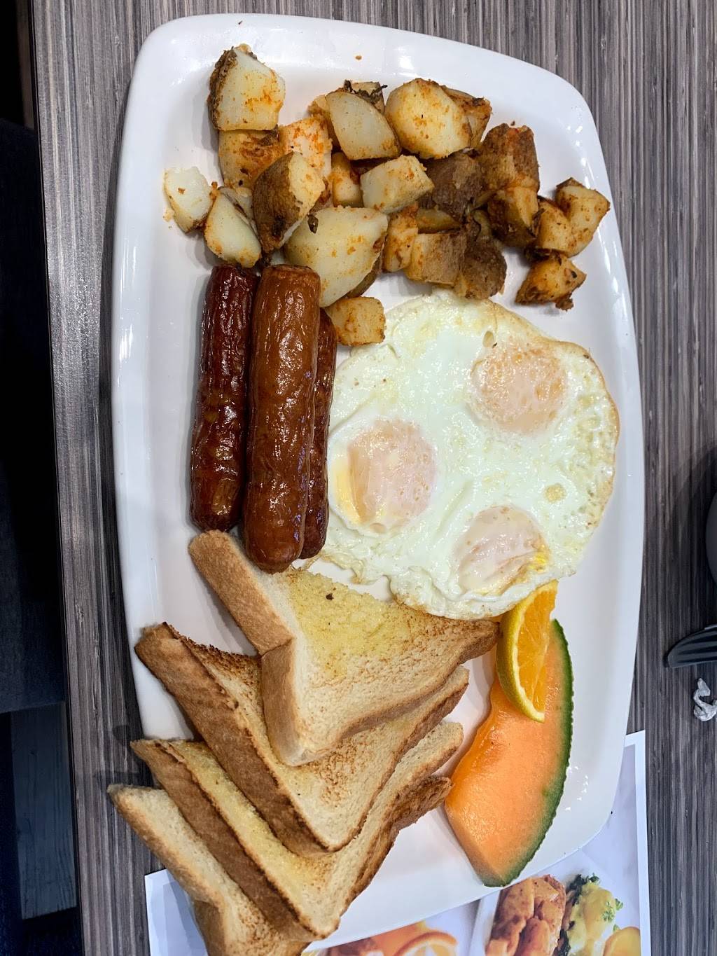 Eggsmart | restaurant | 925 Rathburn Rd E, Mississauga, ON L4W 4C3, Canada | 9052328778 OR +1 905-232-8778