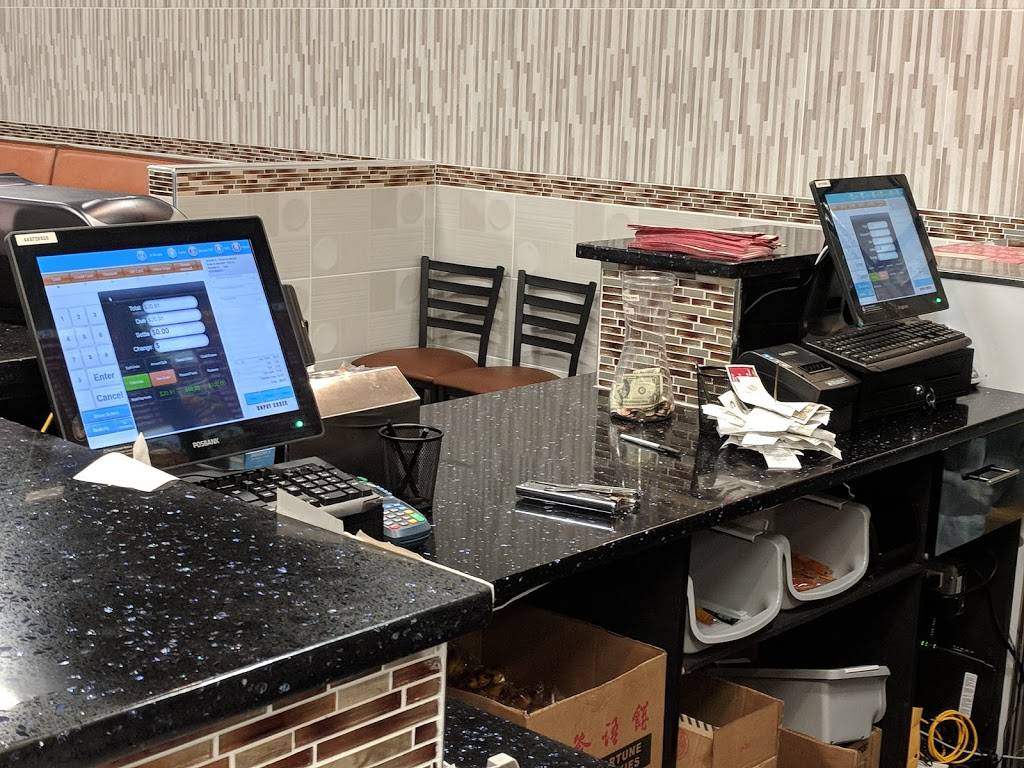 Fry Pan | restaurant | 1099 Old Country Rd, Riverhead, NY 11901, USA | 6318016888 OR +1 631-801-6888