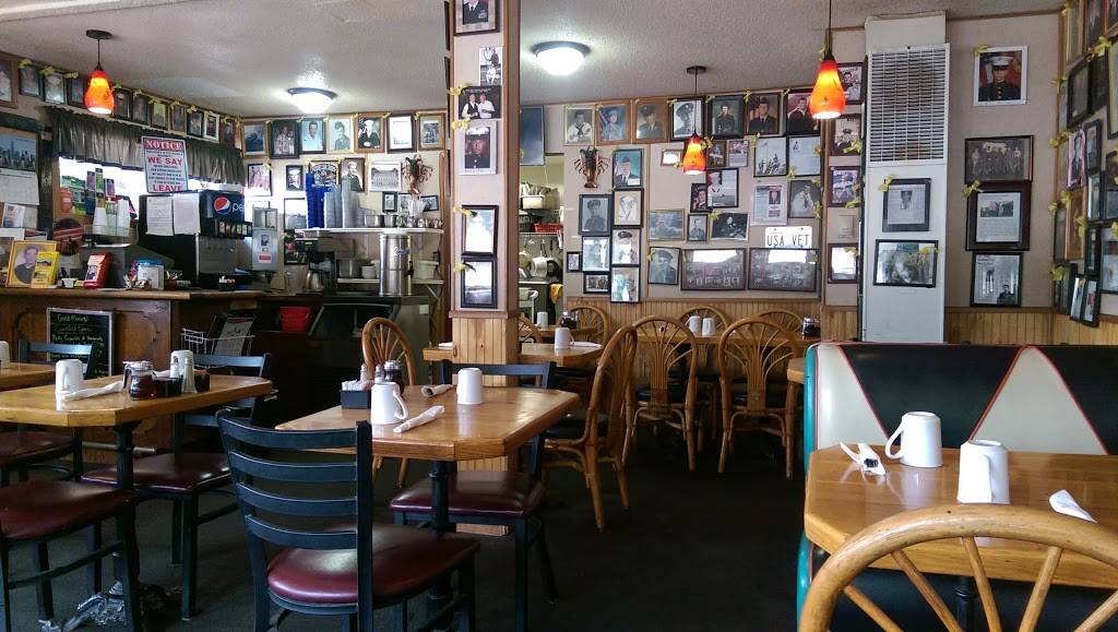 Matt and Mandys Family Diner (formerly Americas Family Diner) | restaurant | 1447 N Goerig St, Woodland, WA 98674, USA | 3602253962 OR +1 360-225-3962