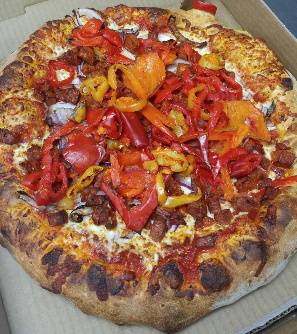 Pizza Saint-Augustin | restaurant | 8201 Rue Saint-Jacques, Mirabel, QC J7N 1W7, Canada | 4504751130 OR +1 450-475-1130