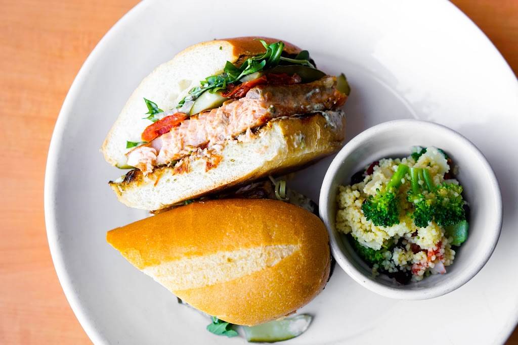 Nook Bistro | restaurant | 11628 Santa Monica Blvd, Los Angeles, CA 90025, USA | 3102075160 OR +1 310-207-5160