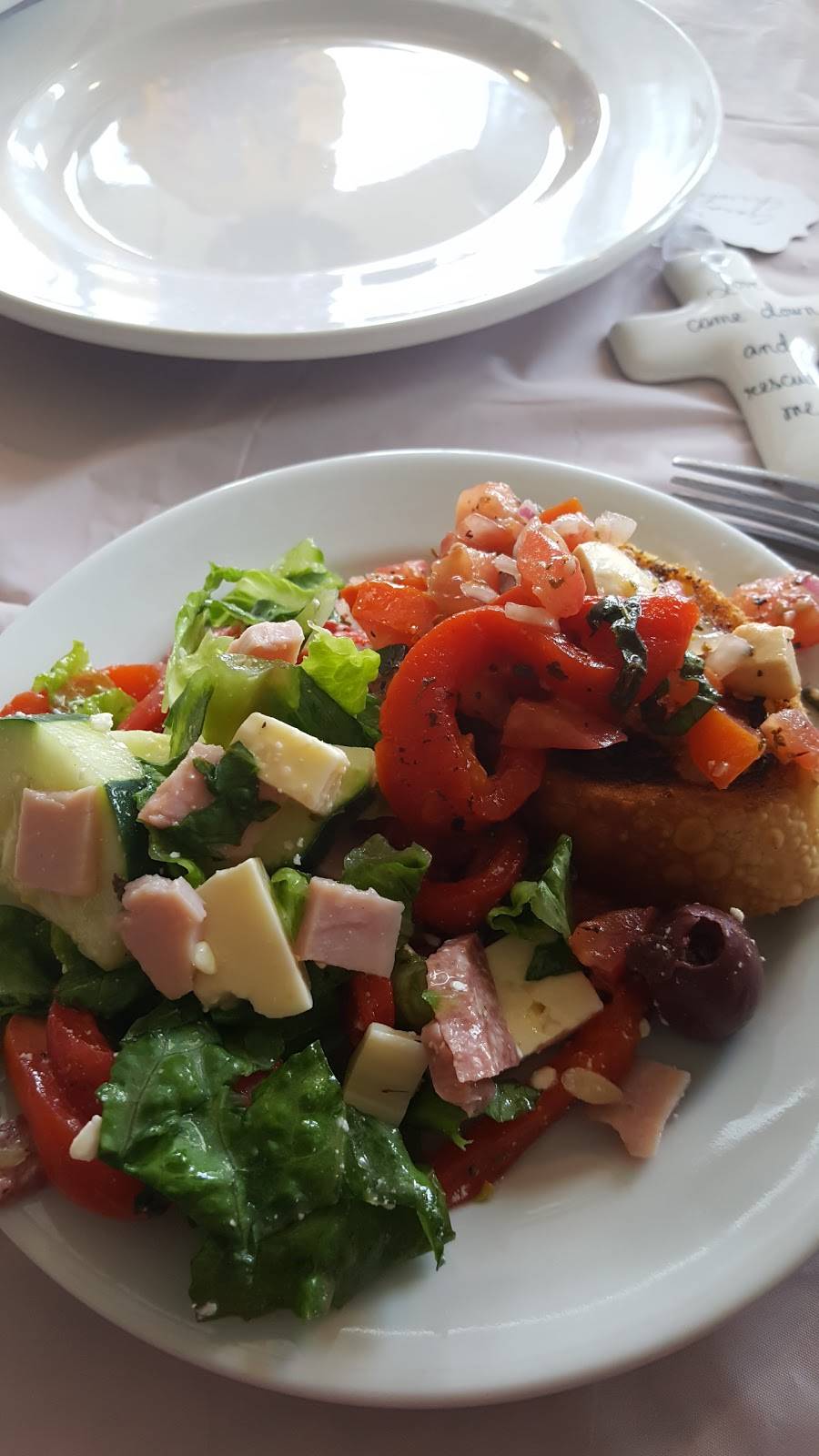 Gattos Italian Restaurant & Bar | restaurant | 1938 E Lincoln Hwy, New Lenox, IL 60451, USA | 8154857007 OR +1 815-485-7007