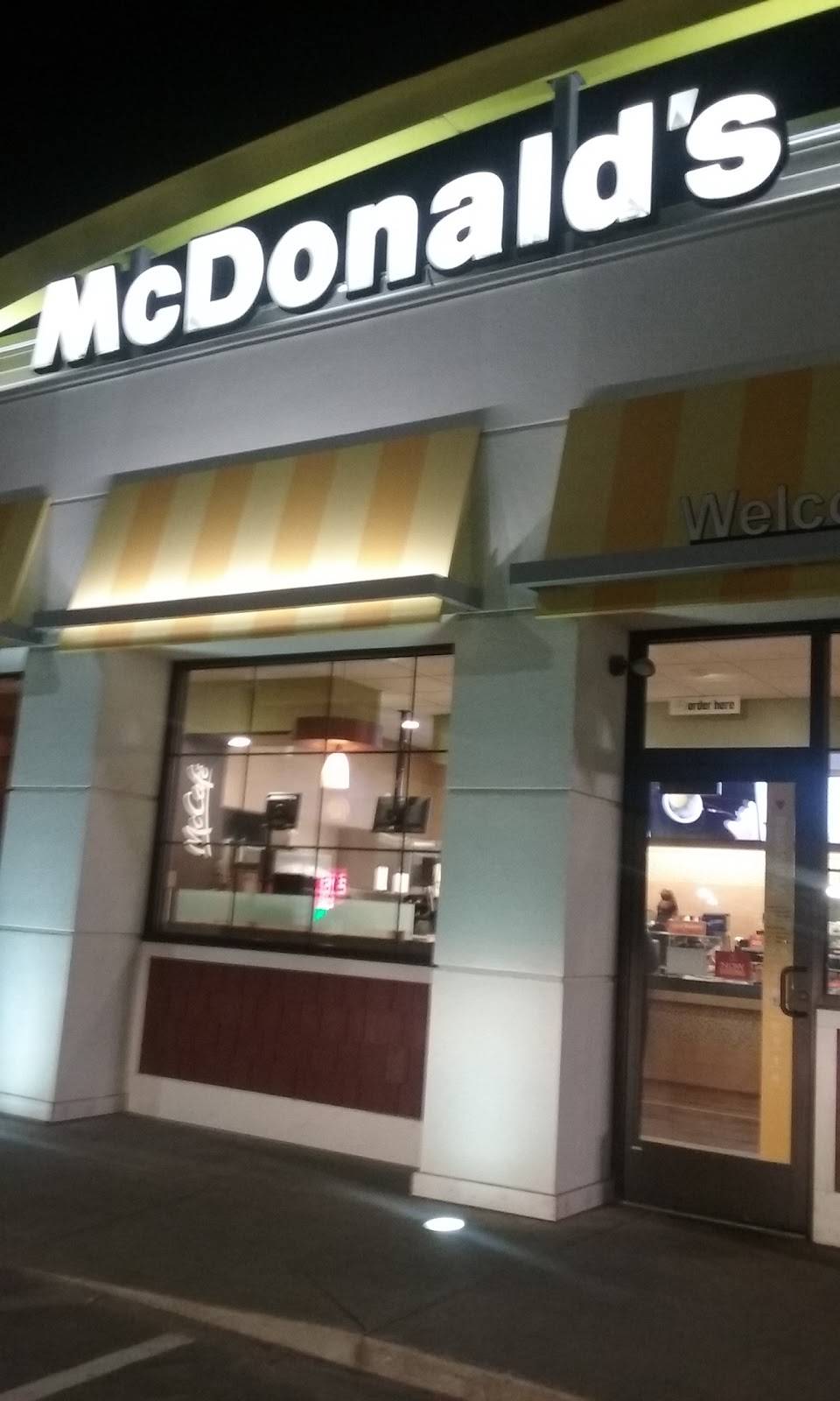 McDonalds | cafe | 158 New County Rd, Thomaston, ME 04861, USA | 2075967800 OR +1 207-596-7800