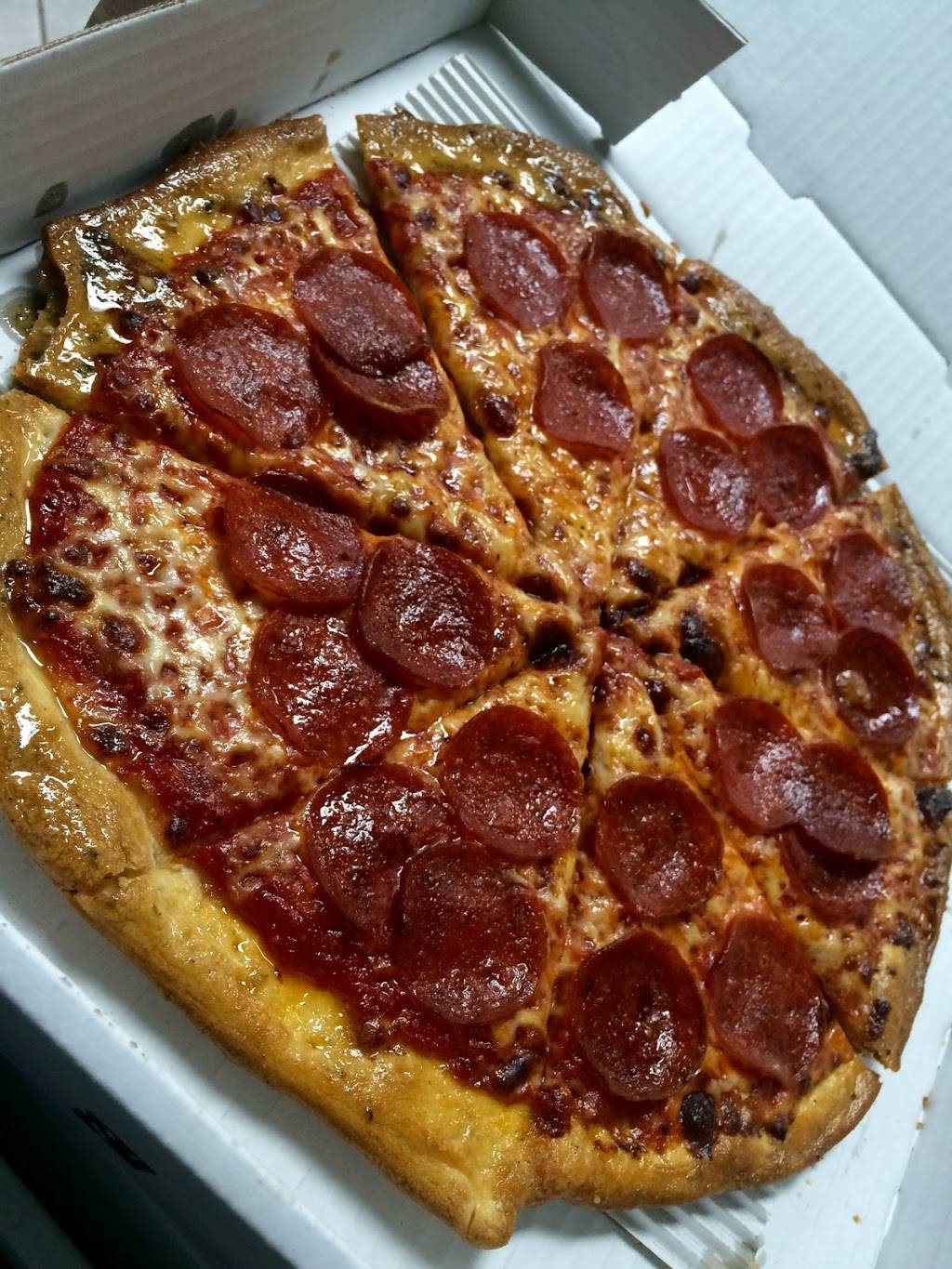 Flos Pizzeria | meal delivery | 4494 Plainfield Ave NE, Grand Rapids, MI 49525, USA | 6163617771 OR +1 616-361-7771