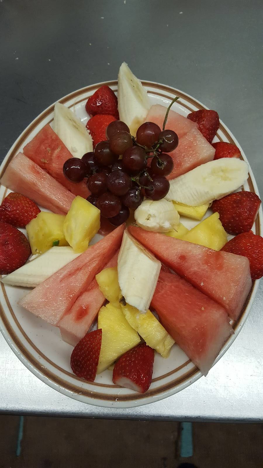 Golden Mine Family Restaurant | restaurant | 111 S Front St, Braidwood, IL 60408, USA | 8154582111 OR +1 815-458-2111